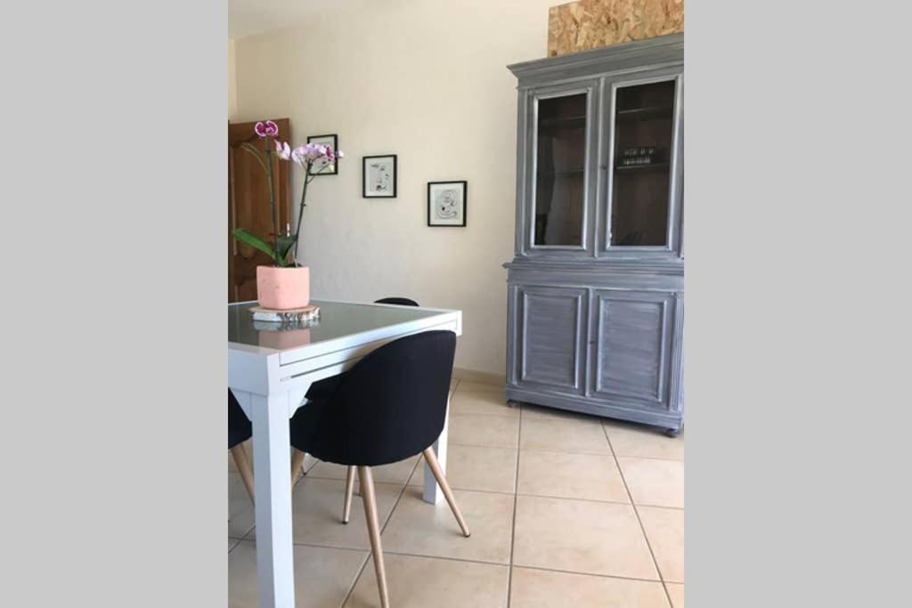 Le Clos Des Vignes Junas Zewnętrze zdjęcie
